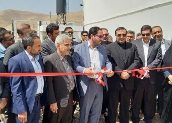 افتتاح گلخانه مدرن هیدروپونیک در بیضا