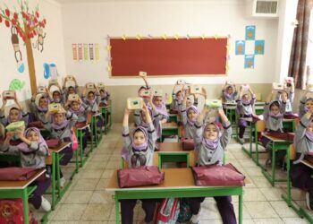 اجرای مرحله دوم طرح پسماند صفر در 100 مدرسه شیراز 3 اجرای مرحله دوم طرح پسماند صفر در 100 مدرسه شیراز