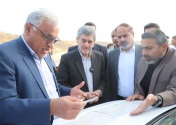 آزادراه شیراز به اصفهان؛ موثر در رشد و توسعه اقتصادی، زمینه ساز ترانزیت های بین المللی