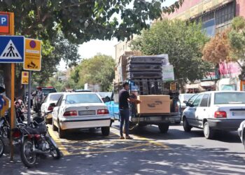 تردد ناوگان بار در شیراز هوشمند می شود