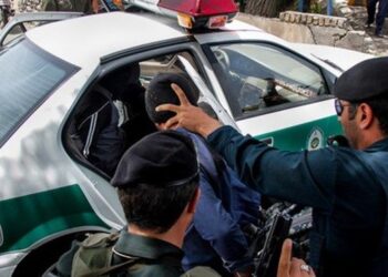 شرورد اراذل اوباش در شیراز دستگیر شد 4 شرورد اراذل اوباش در شیراز دستگیر شد