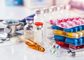 کشف بیش از ۱۲ میلیارد ریال کالای غیر مجاز و قاچاق در داراب 1 کشف بیش از ۱۲ میلیارد ریال کالای غیر مجاز و قاچاق در داراب