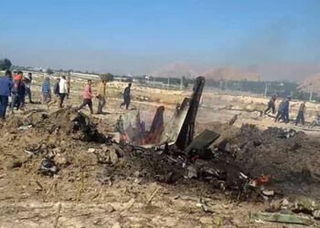 سقوط یک هواپیمای نظامی در کازرون فارس