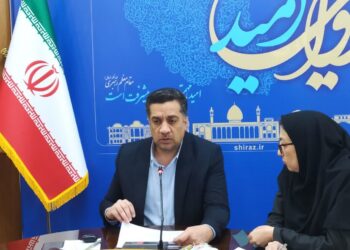 دست پُر شهرداری منطقه 10 شیراز 2 دست پُر شهرداری منطقه 10 شیراز