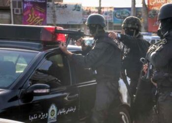 گروگان گیری مسلحانه در شیراز 1 گروگان گیری مسلحانه در شیراز