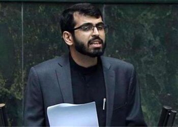 روح الله نجابت از لیست «شورای ائتلاف نیرو های انقلاب» خط خورد 5 روح الله نجابت از لیست «شورای ائتلاف نیرو های انقلاب» خط خورد