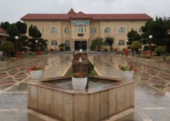 معرفی امراله احمدی به عنوان مدیر موسسه خیریه نرجس