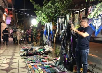 شب بازارهای قصرالدشت و عفیف آباد در شیراز جابجا می شوند 5 شب بازارهای قصرالدشت و عفیف آباد در شیراز جابجا می شوند