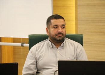 شهرداری باغدار خوبی نیست 1 شهرداری باغدار خوبی نیست