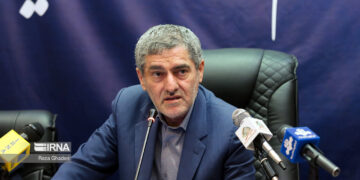 مطالبه پرستاران به حق است اما شیوه پیگیری آن درست نیست