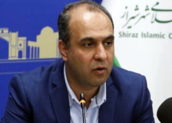 ایمن سازی عبور و مرور  در خیابان های پرتردد شهرداری منطقه چهار شیراز