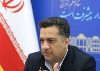 توسعه و رونق زیر ساخت های ورزشی ،تفریحی و اجتماعی نیاز اساسی این منطقه است