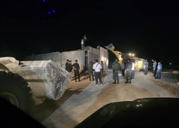 تخریب 227 ساخت و ساز غیرمجاز در منطقه قره باغ شیراز 5 تخریب 227 ساخت و ساز غیرمجاز در منطقه قره باغ شیراز