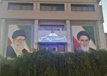 استاندار بومی یا غیر بومی؟سیاسی یا کارآمد یا هردو؟ 8 استاندار بومی یا غیر بومی؟سیاسی یا کارآمد یا هردو؟