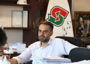 جابجایی بیش از 15 میلیون 885 تن کالا از مبادی فارس 1 جابجایی بیش از 15 میلیون 885 تن کالا از مبادی فارس