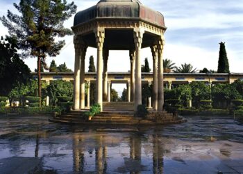 ۳۰ نماینده قلب تپنده گردشگری ایران را احیا کنند 7 ۳۰ نماینده قلب تپنده گردشگری ایران را احیا کنند