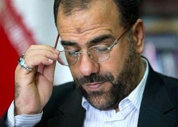 حسینعلی امیر استاندار فارس شد