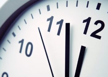 بازگشت ساعت آغاز به کار ادارات از ۱۵ مهر به روال گذشته 6 بازگشت ساعت آغاز به کار ادارات از ۱۵ مهر به روال گذشته