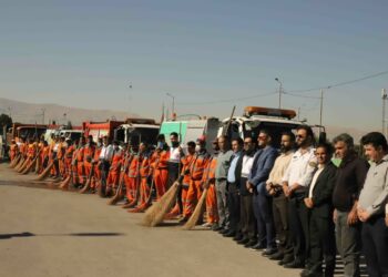 مبارزه با پشه آئدس در بازار مرکزی میوه تره بار شیراز توسط سازمان مدیریت پسماند شهرداری شیراز انجام شد