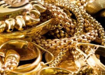 کشف طلاهای بدون کد و فاکتور از یک طلافروشی در شیراز