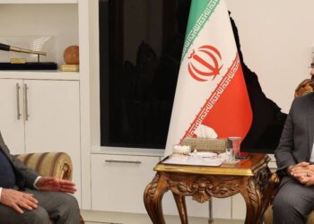 استاندار فارس: مدیریت علمی می تواند از بحرانی شدن فرو نشست زمین جلوگیری کند 4 استاندار فارس: مدیریت علمی می تواند از بحرانی شدن فرو نشست زمین جلوگیری کند