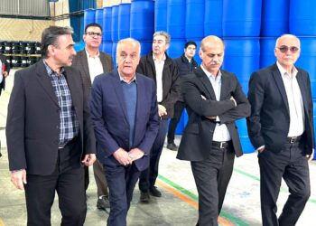 حمایت از تولید کنندگان در جهت رونق واحد‌های تولیدی