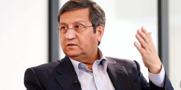 وزیر اقتصاد:تاب آوری ایران در ۷سال تحریم الگوی قابل توجهی برای کشورهای منطقه است