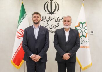 شهرداری شیراز از «حکمرانی هوشمند» می‌گوید؛ آزمون اصلی، شفافیت و پایان بوروکراسی است