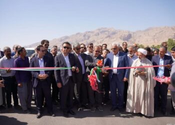یک گام تا تکمیل مسیر داراب ـ بندرعباس؛ بخش جدید بزرگراه افتتاح شد 1 یک گام تا تکمیل مسیر داراب ـ بندرعباس؛ بخش جدید بزرگراه افتتاح شد