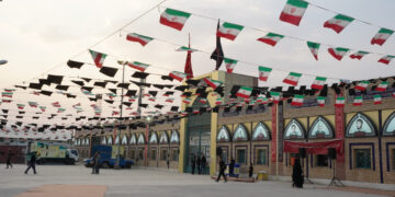 شلمچه زیر سایه مدیریت جهادی؛ شهرداری شیراز چگونه بار خدماترسانی در مرز را به دوش کشید؟ 51 شلمچه زیر سایه مدیریت جهادی؛ شهرداری شیراز چگونه بار خدماترسانی در مرز را به دوش کشید؟