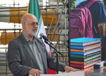 ۱۵۲ محله شیراز در مسیر عدالت؛ نقشه محرومیتزدایی تا افق ۲۰ سال آینده ترسیم شد 1 ۱۵۲ محله شیراز در مسیر عدالت؛ نقشه محرومیتزدایی تا افق ۲۰ سال آینده ترسیم شد